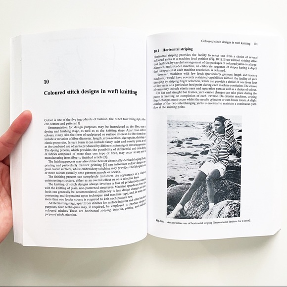 โSOLDโ Knitting Technology David J Spenser Book - Picture 8 of 14